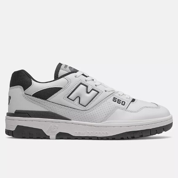 New Balance Other - NEW BALANCE Men's 550 Casual Shoes Size 10.5 in White Black